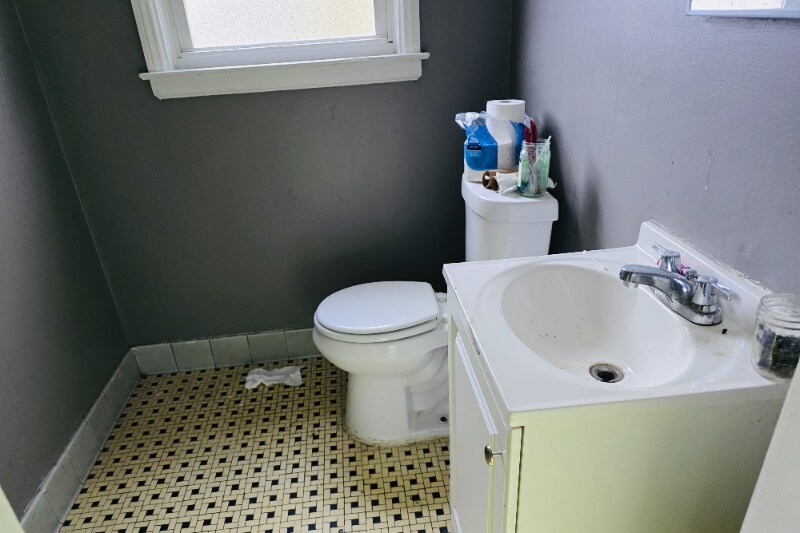 Building Photo - 18582 Edinborough Rd