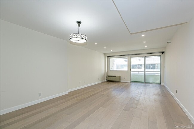 Building Photo - 88 Cutter Mill Rd