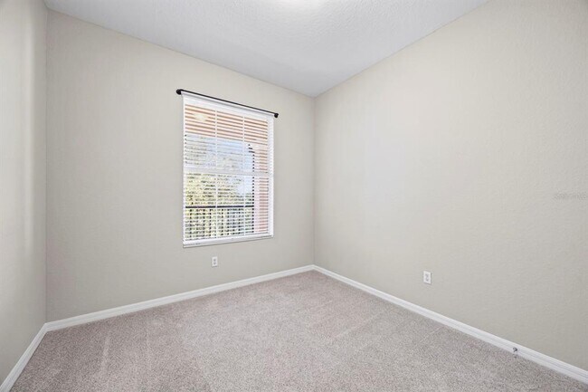 Building Photo - 1355 Venezia Ct