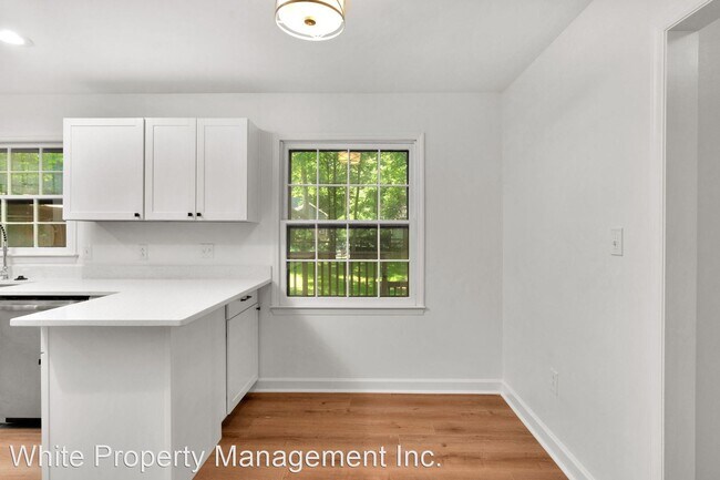 Building Photo - 3 br, 2.5 bath House - 2742 Creekbed Lane