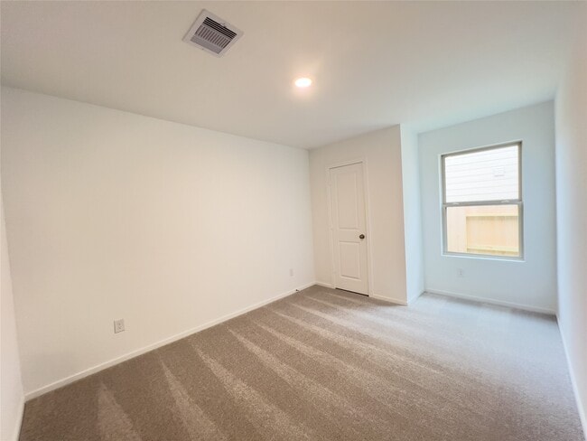 Building Photo - 18547 Cepagatti Dr