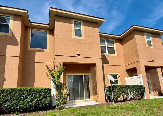 Building Photo - 1720 Retreat View Cir
