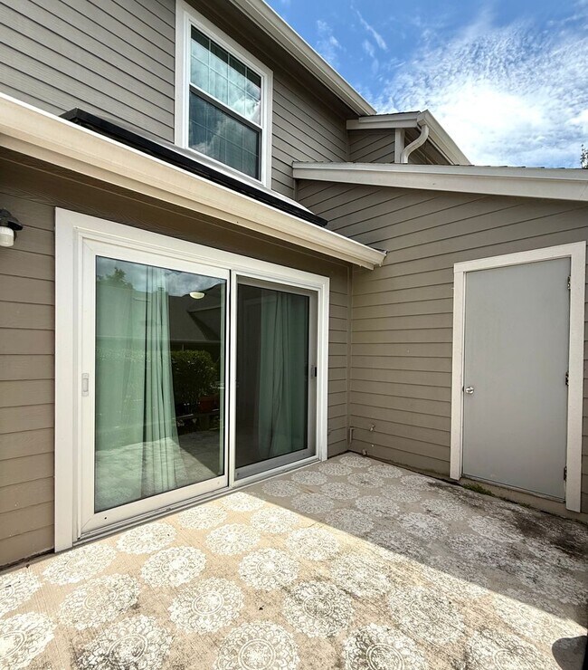 Building Photo - Delightful 3BR/2.5BA Condo in Altamonte Sp...