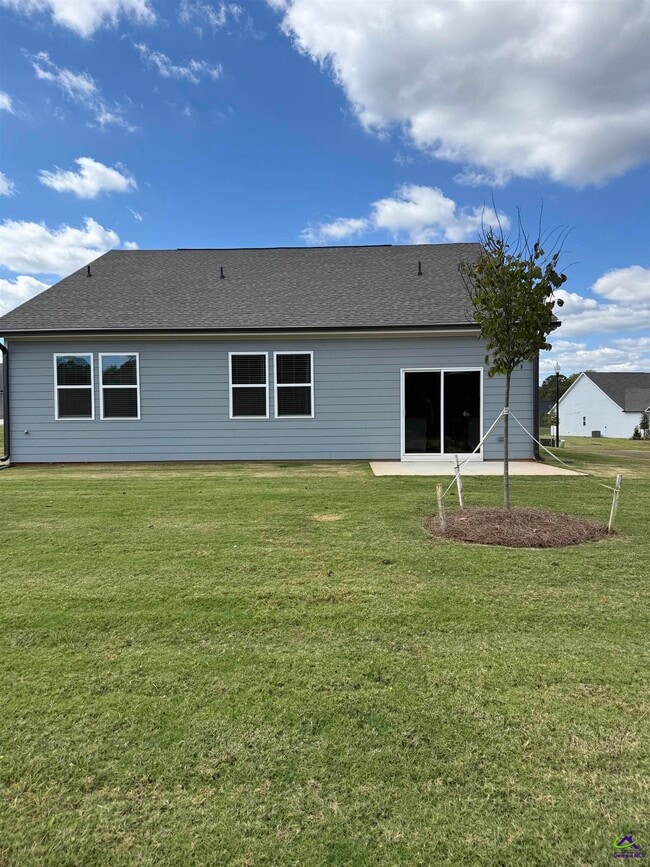 Building Photo - 203 Overton Dr