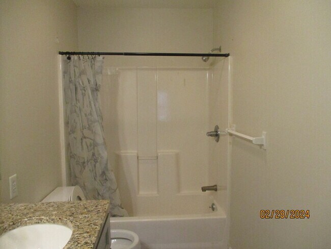 Building Photo - 1007 Michigan St