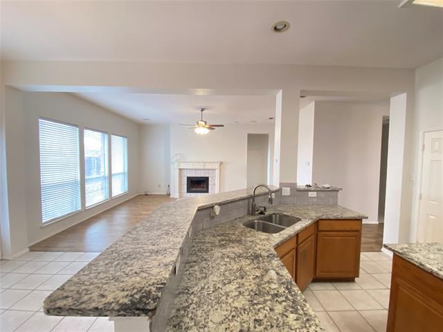 Building Photo - 1305 Lighthouse Ln