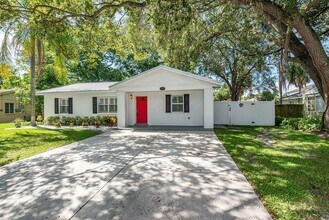 Building Photo - Updated 4 Bedroom Virginia Park Home