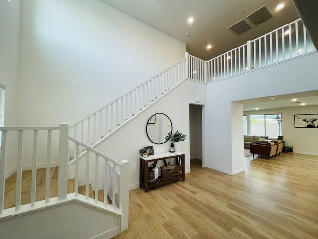 Building Photo - 30891 Laelia Cir