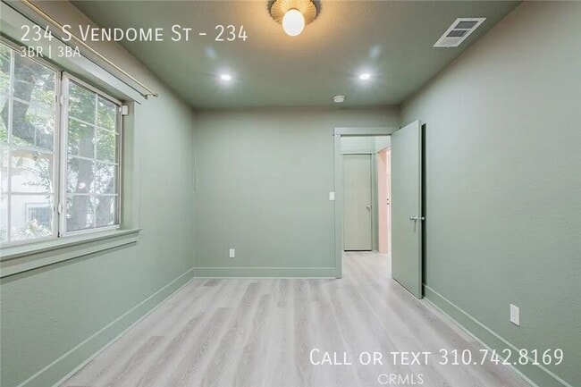 Building Photo - 234 S Vendome St
