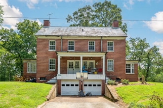 Building Photo - 512 N Thomas Rd