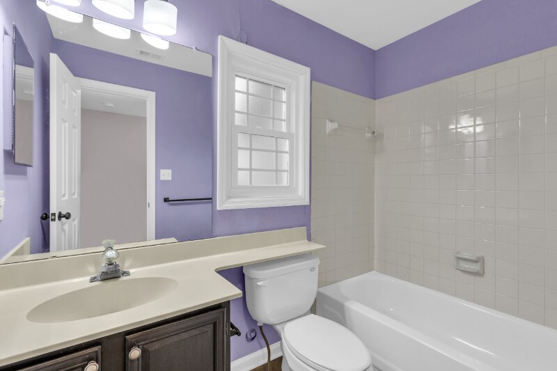 Building Photo - 1264 Watercrest Cir