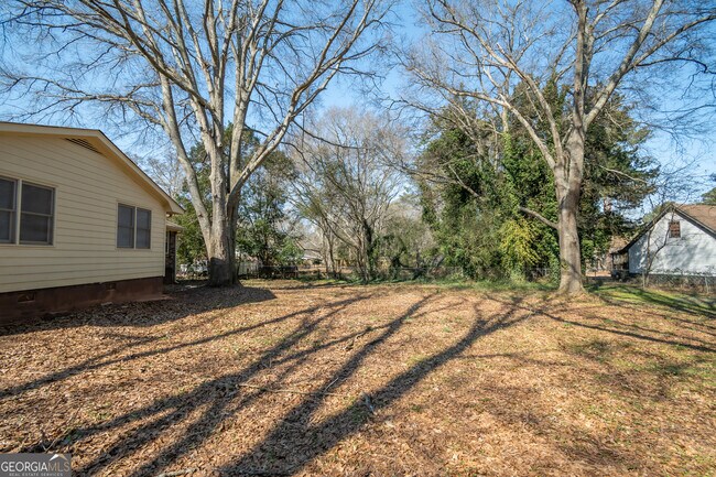 Building Photo - 100 VFW Dr