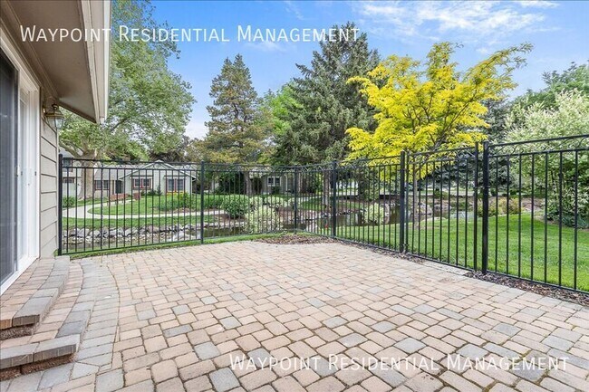 Building Photo - 3108 Woodbrook Pl