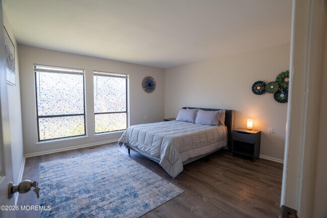 Building Photo - 5C Twin Rivers Dr