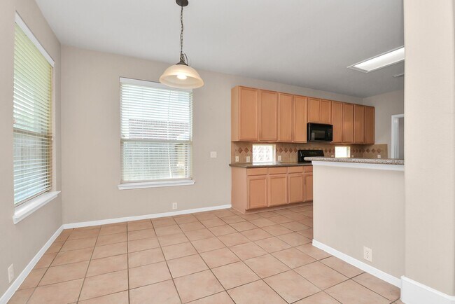 Building Photo - 8810 Sunforest Ln