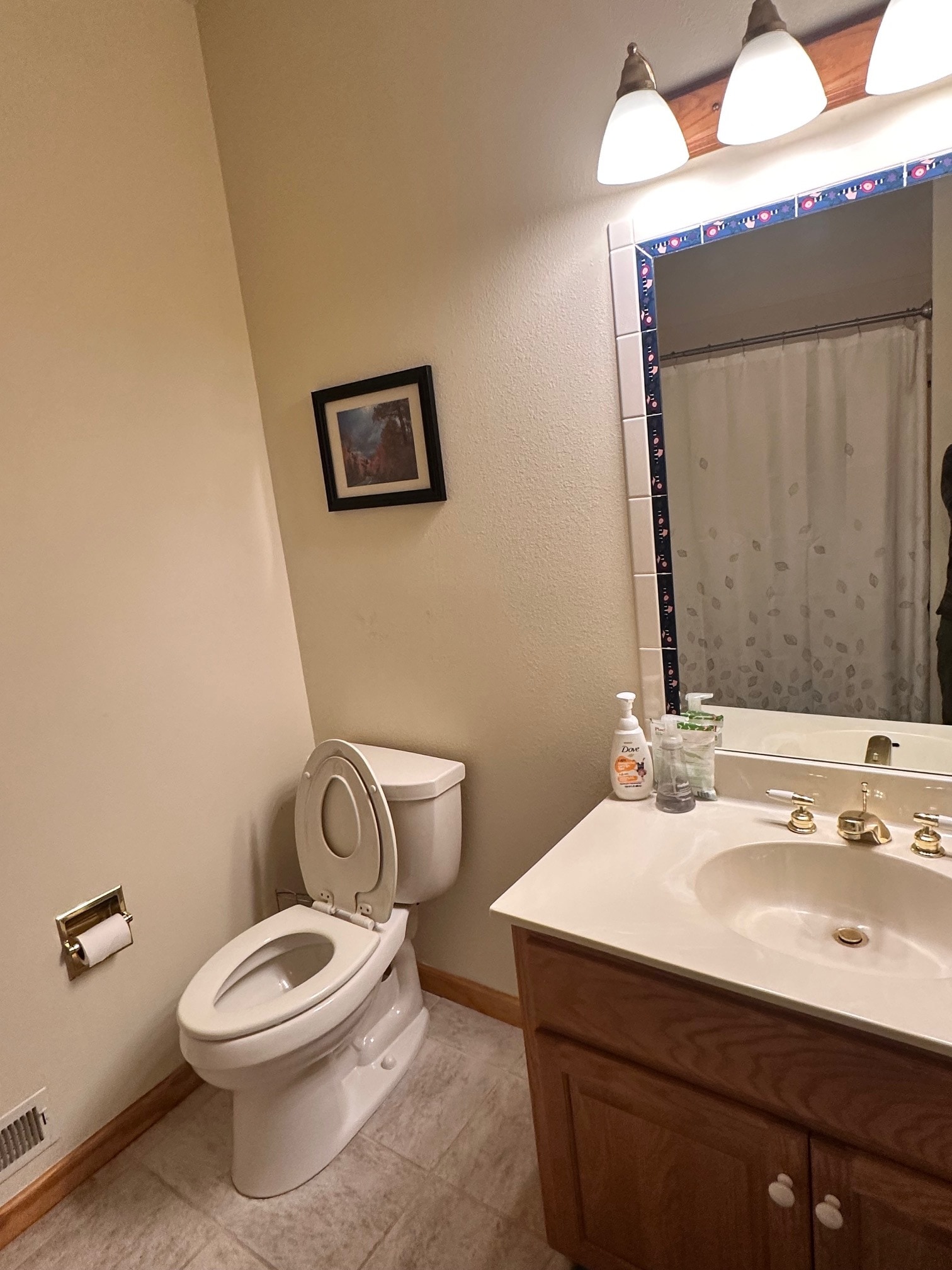 Building Photo - 318 Blackberry Ln