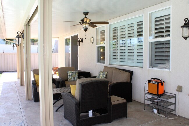 Building Photo - Beautiful 4 Bed 2.5 Ba, Single Story Pool Home with RV/Boat Parking