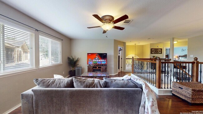 Building Photo - 522 Baltustrol Dr
