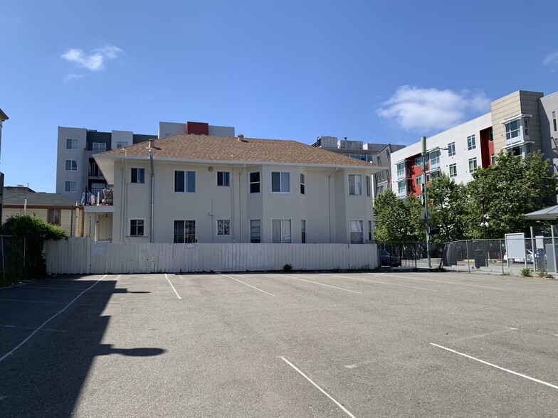 Primary Photo - 167 11th St