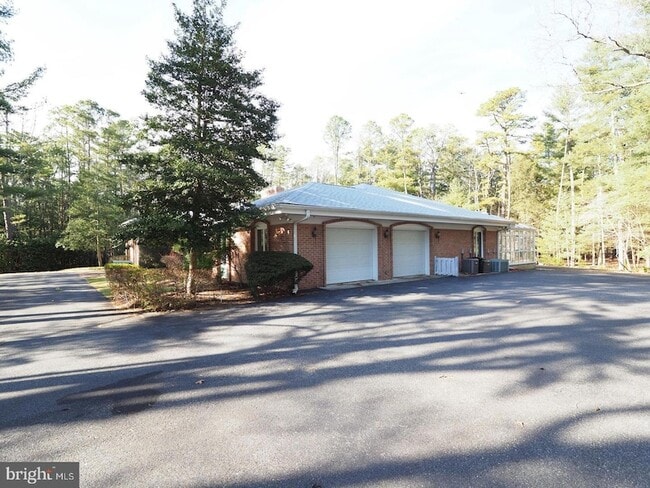 Building Photo - 600 Glenside Rd