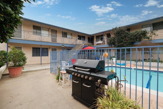Barbecue - Golden Grove Manor