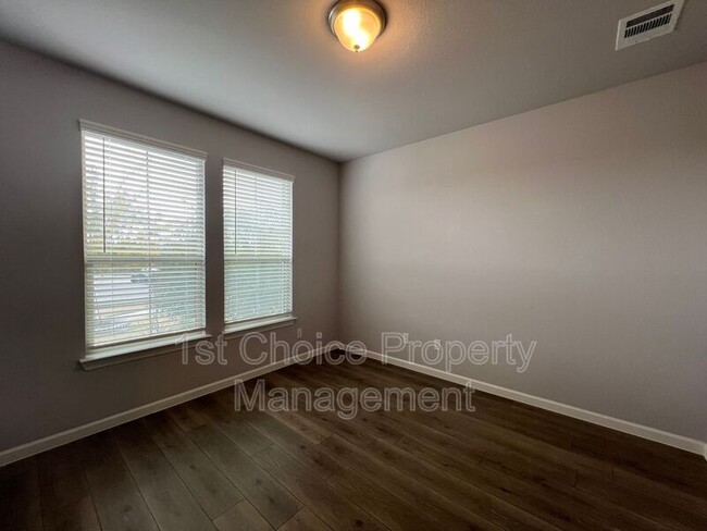 Building Photo - 4805 Porque Ct