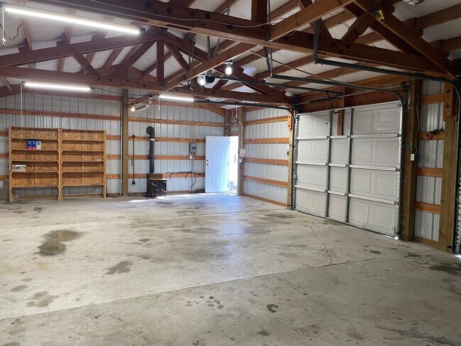 Building Photo - In The Country But Near Town!! With A Shop!!