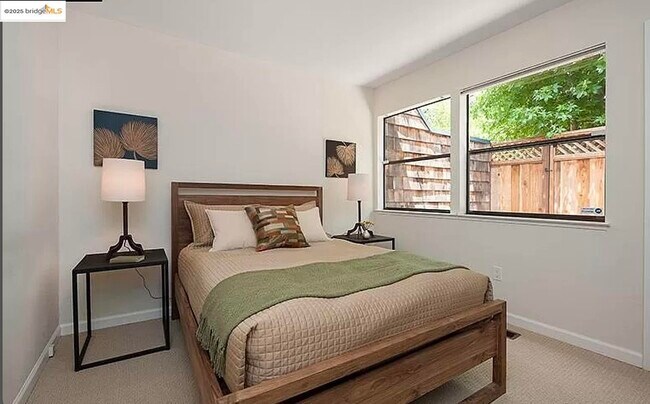Building Photo - 57 Sereno Cir