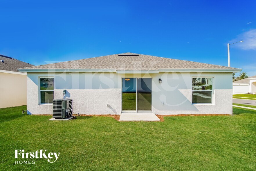 Building Photo - 646 Lindbergh Wy