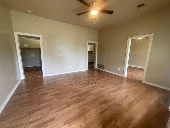 Building Photo - 3 Bedroom plus study, 2 Bathroom Home For ...