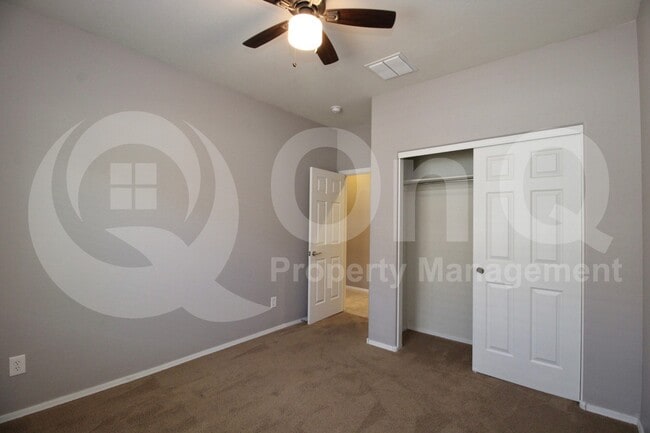 Building Photo - 5614 W Montebello Way