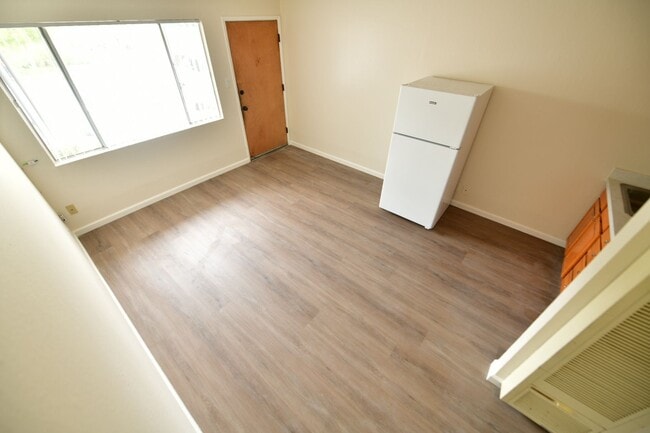Building Photo - 1301 Gilman St