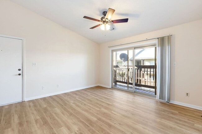 Building Photo - Ready to Rent