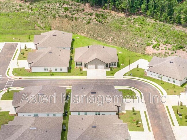 Building Photo - 2141 Houston Lake Rd