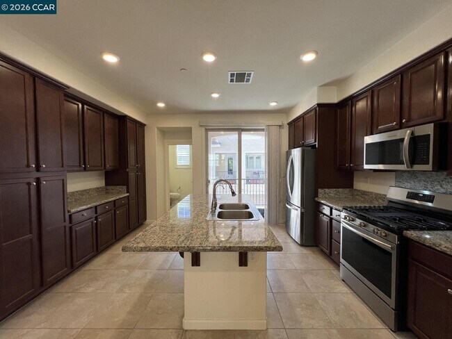 Building Photo - 2762 Ferrara Cir