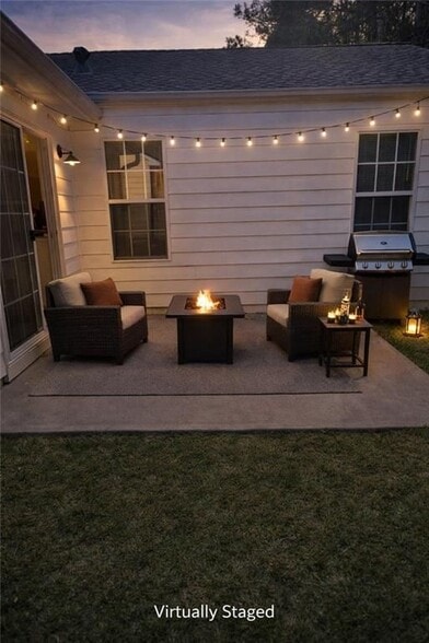 Building Photo - 280 Hayward Ln