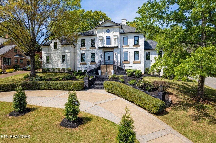 Building Photo - 1103 Centennial Dr