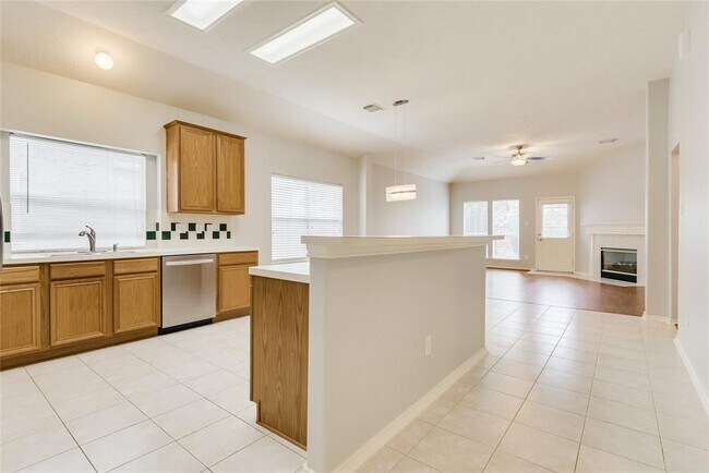 Building Photo - 3402 Pebble Beach Ln
