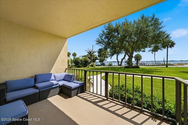 Building Photo - 1025 Rockledge Dr