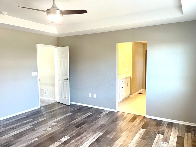 Building Photo - Home for rent in the Traditions neighborhood Aurora CO 80018