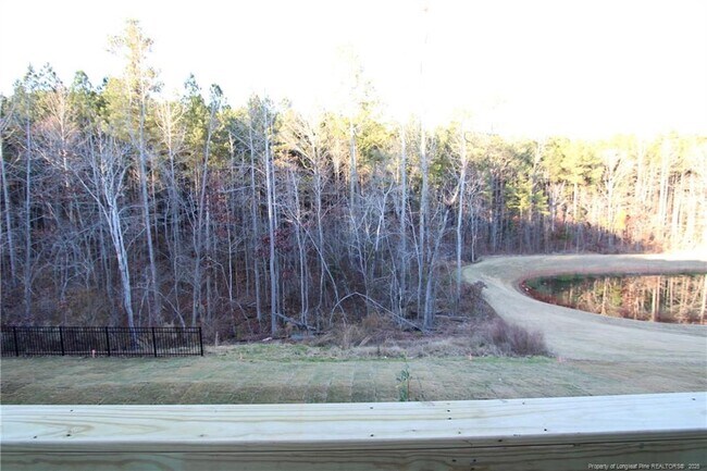 Building Photo - 510 Light Oak Wy