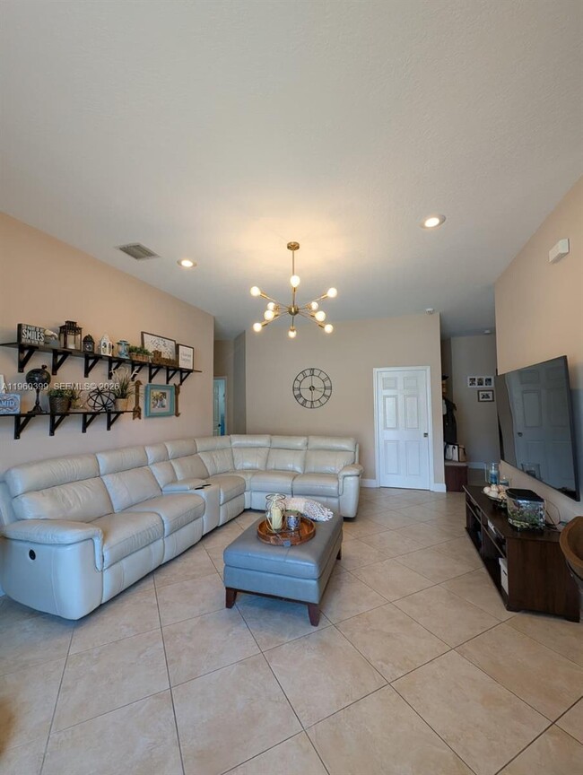 Building Photo - 4427 NW 41st Pl