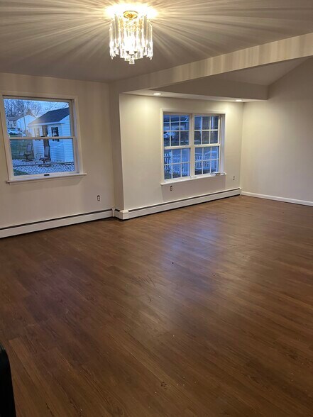 Building Photo - 434 Hazel Ave