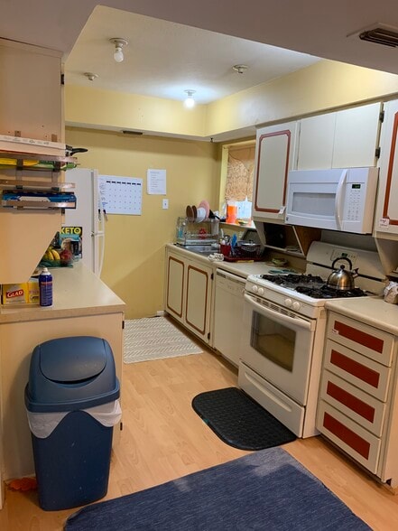 Building Photo - 2118 Flat Creek Dr