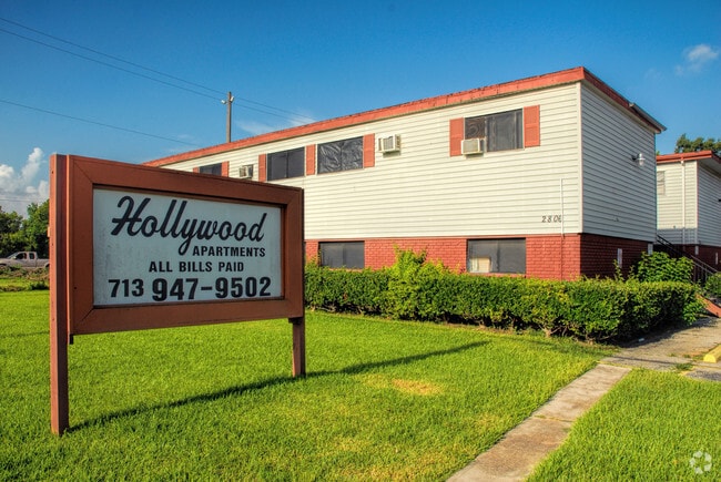 Building Photo - Hollywood Apartments