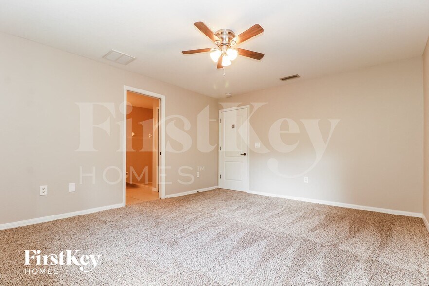 Building Photo - 5152 Tolson St