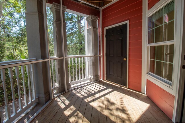Building Photo - 2012 Telfair Way