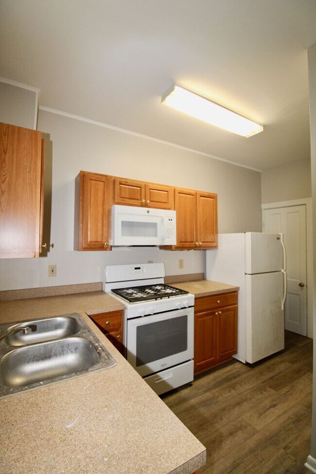 Building Photo - 1611 Susquehanna St