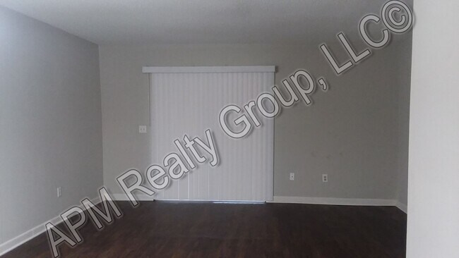 Building Photo - Cherry Hall Townhomes