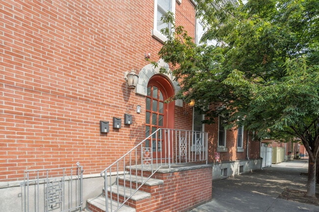 Building Photo - 764 S 23rd St